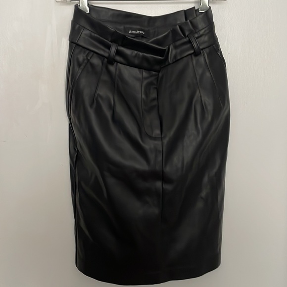 Pleather black midi skirt with belt - Picture 4 of 5